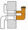 Diagram showing plumbing connections through a wall, with a focus on a specific fitting. Anteprima dell’immagine prodotto