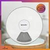 A white automatic pet feeder is displayed on a stand. Anteprima dell’immagine prodotto
