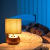 Lampe de table Relaxdays, pied en métal et abat-jour en Voir les images du produit 2