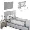 A collage of images showing a foldable bed rail, its carrying case, and the bed rail installed on a bed next to a nightstand. Anteprima dell’immagine prodotto