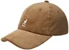 Kangol Baseball Cap aus modernem Baumwoll-Cord in braun