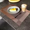 Intirilife 6x set de table en PVC marron - 45 x 30 cm - set Voir les images du produit 5