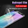 A hydrogel screen protector is being applied to a smartphone. Produktbild-Vorschau