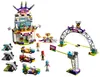 A LEGO Friends racing set with figures, vehicles, and track elements. Podgląd zdjęcia produktu