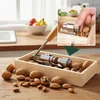 Relaxdays Retro Nussknacker, Holz, Metall, Produktbild-Vorschau 6