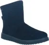 A black boot on a white background. Anteprima dell’immagine prodotto