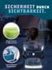 A child wearing a backpack on a street at dusk, with close-ups of product features. Produktbild-Vorschau