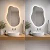 Relaxdays Badspiegel Welle, 80x52 cm, dimbare LED-spiegel, Productafbeelding-voorbeeld 5