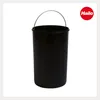 A black bucket with a metal handle is shown against a white background. A red circular logo with the word "Hailo" is in the top right corner. Náhled obrázku produktu