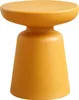 A yellow side table. Anteprima dell’immagine prodotto
