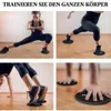 Vierteilige Collage, die eine Person zeigt, die schwarze HAILEN Trainings-Slider für verschiedene Ganzkörper-Workouts auf einem Holzboden verwendet Podgląd zdjęcia produktu