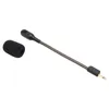 A replacement microphone for a gaming headset and a foam windscreen are shown against a white background. Voir les images du produit