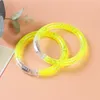 LED Leuchtarmband-Set: 12 Stück (6 Farben) - Vielseitiges Produktbild-Vorschau 9