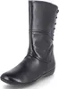 A black leather boot is shown against a white background. Produktbild-Vorschau