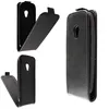 Collage of a black flip phone case shown from different angles. Anteprima dell’immagine prodotto