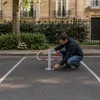 KADAX inklapbare parkeerbarrière, 74 x 46,5 cm, grijs-rood Productafbeelding-voorbeeld 7