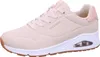 A single beige Skechers sneaker is shown from a side angle against a white background. Anteprima dell’immagine prodotto