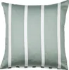 A single pillow with a striped pattern on a white background. Voir les images du produit