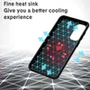 A black phone case with a hexagonal pattern is shown, with blue arrows indicating cooling airflow and red arrows indicating heat dissipation. Text describes the heat sink feature. Produktbild-Vorschau