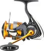 A studio shot of a fishing reel against a white background. Náhled obrázku produktu