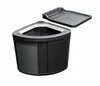 A black corner trash can with a detached gray lid, shown against a white background. Voir les images du produit