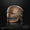 A digitally rendered image of a Star Wars The Acolyte The Stranger Elektroniczna Hełm Akcesorium against a black background. Náhled obrázku produktu
