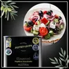 A product shot of an olive oil can with a salad in the background. Produktbild-Vorschau