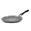 A close-up, side view of a speckled gray crepe pan with a black handle, isolated on a white background. Voir les images du produit