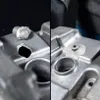 A split image showing a damaged metal part on the left and the same part repaired on the right. Anteprima dell’immagine prodotto