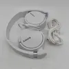 A pair of white Sony headphones on a white background. Podgląd zdjęcia produktu