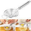 A collage showing a stainless steel egg separator and how to use it to separate egg yolks from egg whites. Produktbild-Vorschau