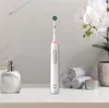 Zubná kefka Pro 3 3900 čierna/biela s druhým nástavcom Náhľad obrázku produktu 17