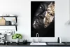 MuchoWow® Poster Frau - Gold - Schwarz 80x120 cm - Produktbild-Vorschau 3