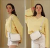 ASKSA Femme Portable Sac à bandoulière en cuir véritable Voir les images du produit 6