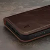 TORRO iPhone 15 Leder-Wallet-Hülle (mit Standfunktion) – Produktbild-Vorschau 6