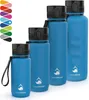 Four blue water bottles of varying sizes are displayed in a row against a white background. A small strip of colored swatches is visible on the left side of the image. Produktbild-Vorschau