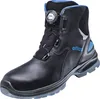 A black work boot with blue accents and a BOA lacing system. Náhled obrázku produktu