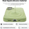 A light green iPhone case with liquid silicone being poured onto it, creating ripples. Feature callouts are at the bottom. Anteprima dell’immagine prodotto
