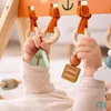 Drewniany stojak edukacyjny dla niemowląt – Baby Gym z Podgląd zdjęcia produktu 5