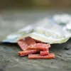 Akinu MASÍČKA Králičí pásky pamlsek pro psy 75 g Náhled obrázku produktu 4