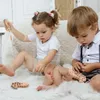 Gioco da infilare in legno Dino come giocattolo da infilare Anteprima dell’immagine prodotto 4
