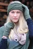 styleBREAKER Damen Stirnband Grobstrick mit Zopfmuster und Produktbild-Vorschau 2