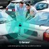 Two people are looking at the hood of a car, with a graphic overlay indicating a G-Sensor feature. Náhled obrázku produktu
