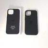 iPhone 15 Silicone Case with MagSafe - Black Produktbild-Vorschau 3