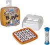 A Boggle game set is displayed on a white background, including the game box, dice tray, dice, and timer. Anteprima dell’immagine prodotto