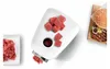 A Bosch meat grinder is shown with raw meat cubes on top and ground meat coming out. A finished burger is visible in the background. Anteprima dell’immagine prodotto