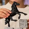 Schleich 13975 Etalon frison Schleich Voir les images du produit 7