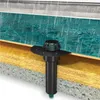 A cross-section of a flat roof construction showing a drainage system with a leaf guard during rainfall. Produktbild-Vorschau