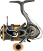 A studio shot of a fishing reel against a white background. Náhled obrázku produktu