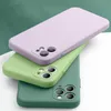 Three stacked iPhone cases in different colors. Produktbild-Vorschau